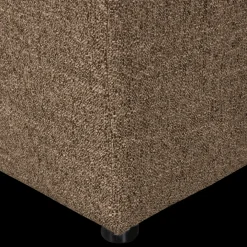 Allure Hocker