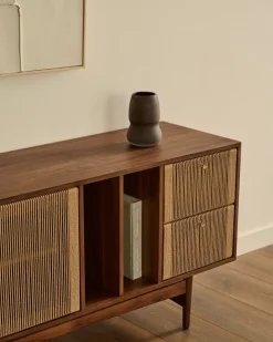 Elan Dressoir