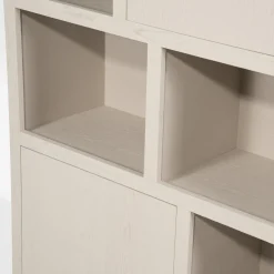 Helsinki Taupe Kabinet