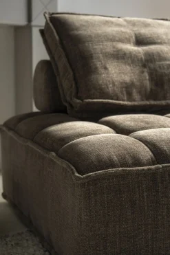 Hive Bruin Loveseat
