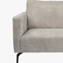 Hugo Loveseat