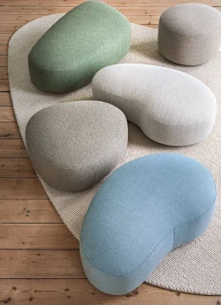 Kivi Triangle Poef