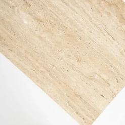 Lio Dressoir