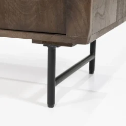 Lio Dressoir