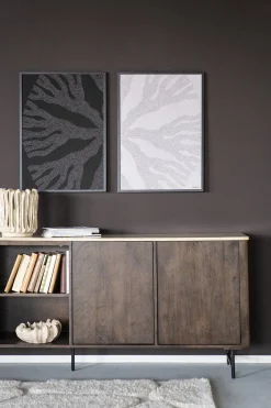 Lio Dressoir