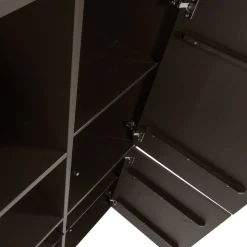 Meggy Cinewall