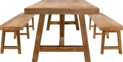 Monastery Eettafel