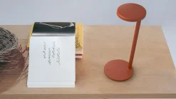 Oblique Qi Tafellamp