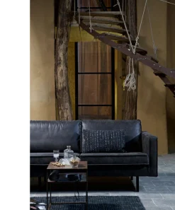 Rodeo Links Loungebank