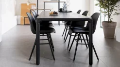 Storm Eettafel