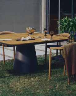 Tudons Tuintafel